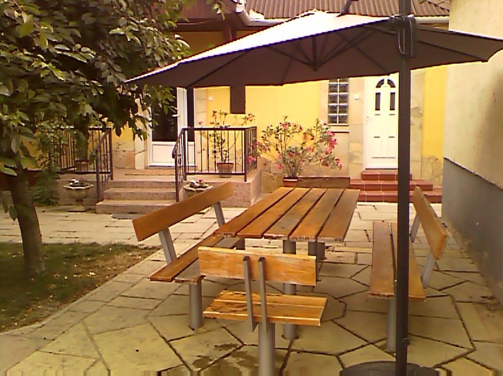 Ferienwohnung Apartman Sas 6 Hajdúszoboszló Zimmer foto